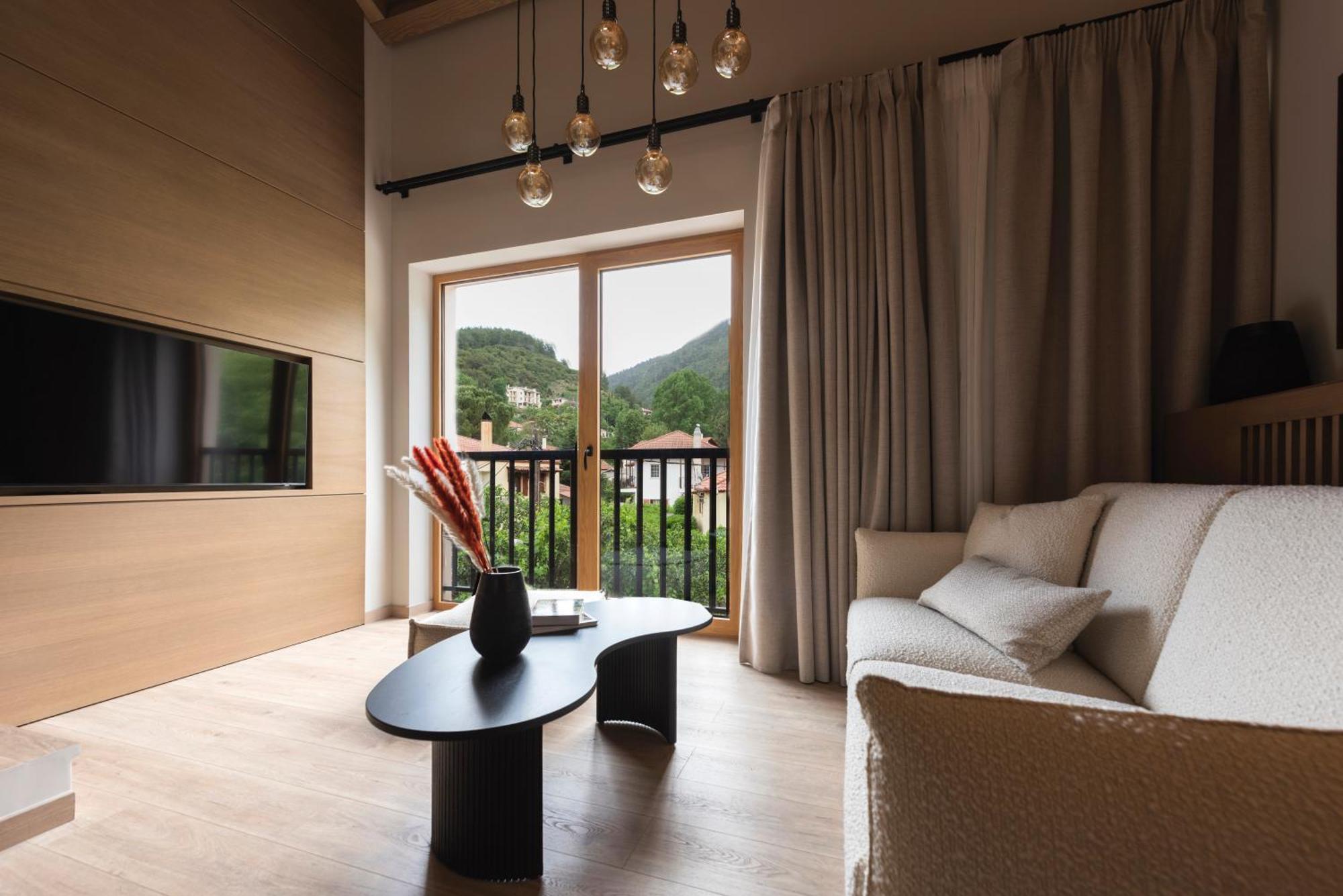 Revi Mountain Resort Boutique Hotel Kalavryta Ngoại thất bức ảnh
